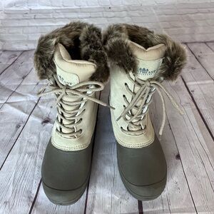 Northeast Outfitters Women's Pac Winter Boots Size 9